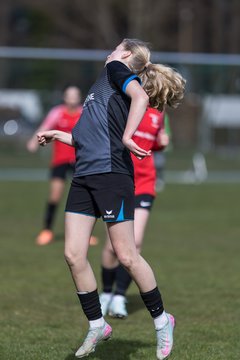 Bild 378 - wBJ VfL Pinneberg - Waldd�rfer SV : Ergebnis: 5:0